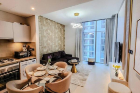 STAY BY LATINEM Luxury 1BR Holiday Home CVR A702 near Burj Khalifa